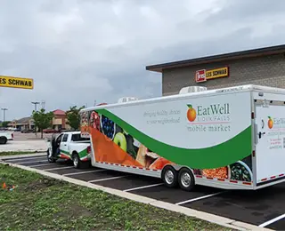 Sioux Falls Thrive with Les Schwab Team