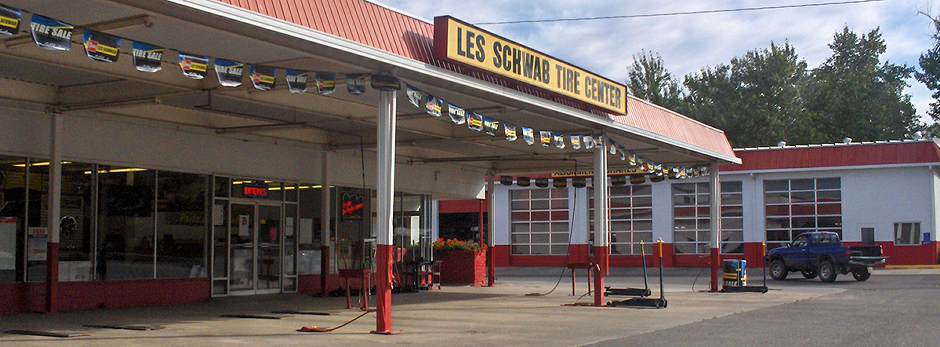 551 W Main St