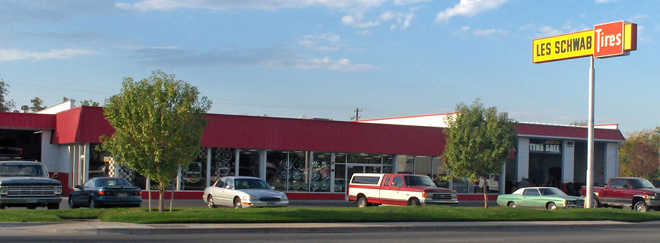 6017 W Fairview Ave
